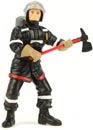 Bild vom Artikel Feuerwehrmann mit Axt